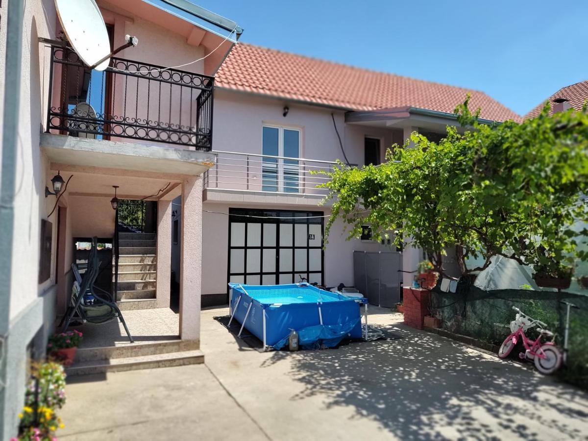 Apartman Anastasija Surčin 外观 照片